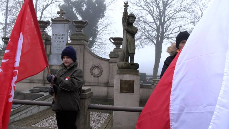 UCZCILI PAMIĘĆ BUKOWSKICH POWSTAŃCÓW